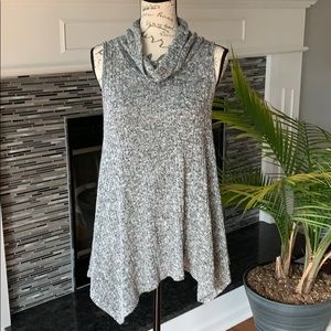 Orange Creek sweater tank gray